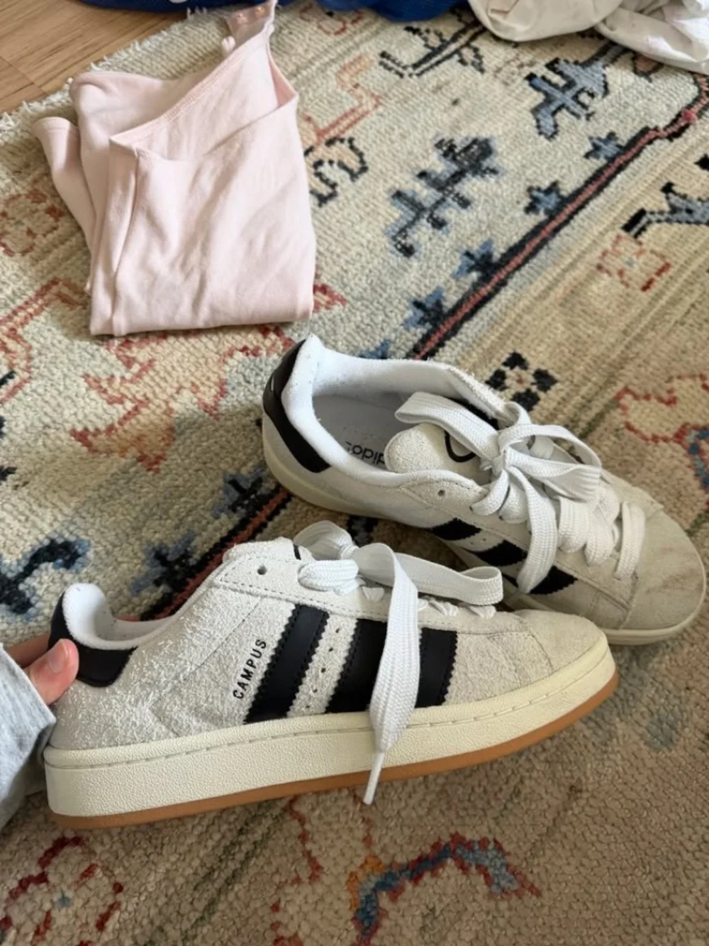 Grey adidas Campus 00s barely worn near perfect condition
